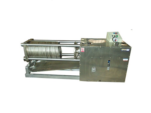 不銹鋼材質(zhì)全自動(dòng)臥式液壓榨油機(jī)DLW-100DS,自動(dòng)壓榨退榨，古法榨油機(jī)